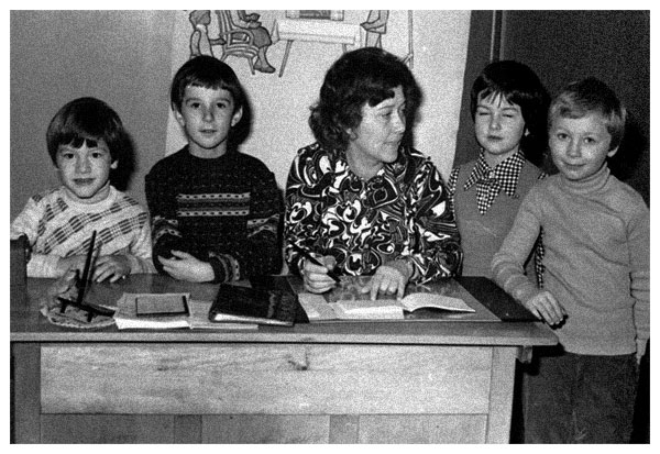 rkb_volksschule_1120_1975