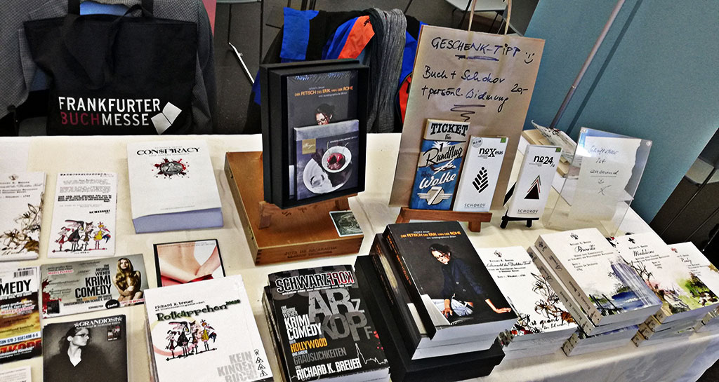 BuchQuartier_Tisch-Sunday