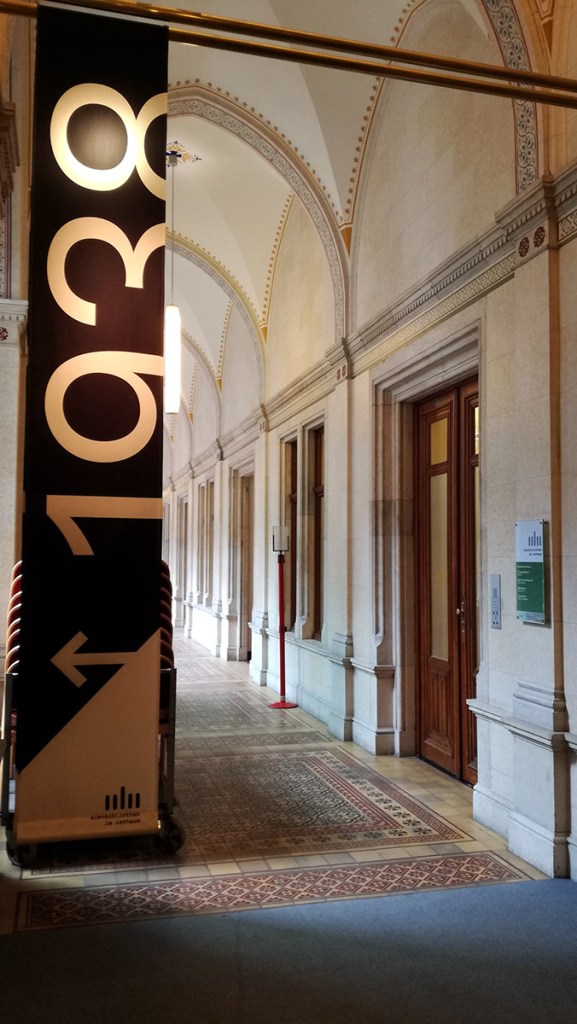 Wien, im März 1938: Ausstellung in der Wienbibliothek des&nbsp;Rathauses