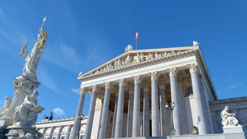 Bob Dylan im österreichischen Parlament und die Frage: Wie viele Abgeordnete braucht es für eine Kriegserklärung?